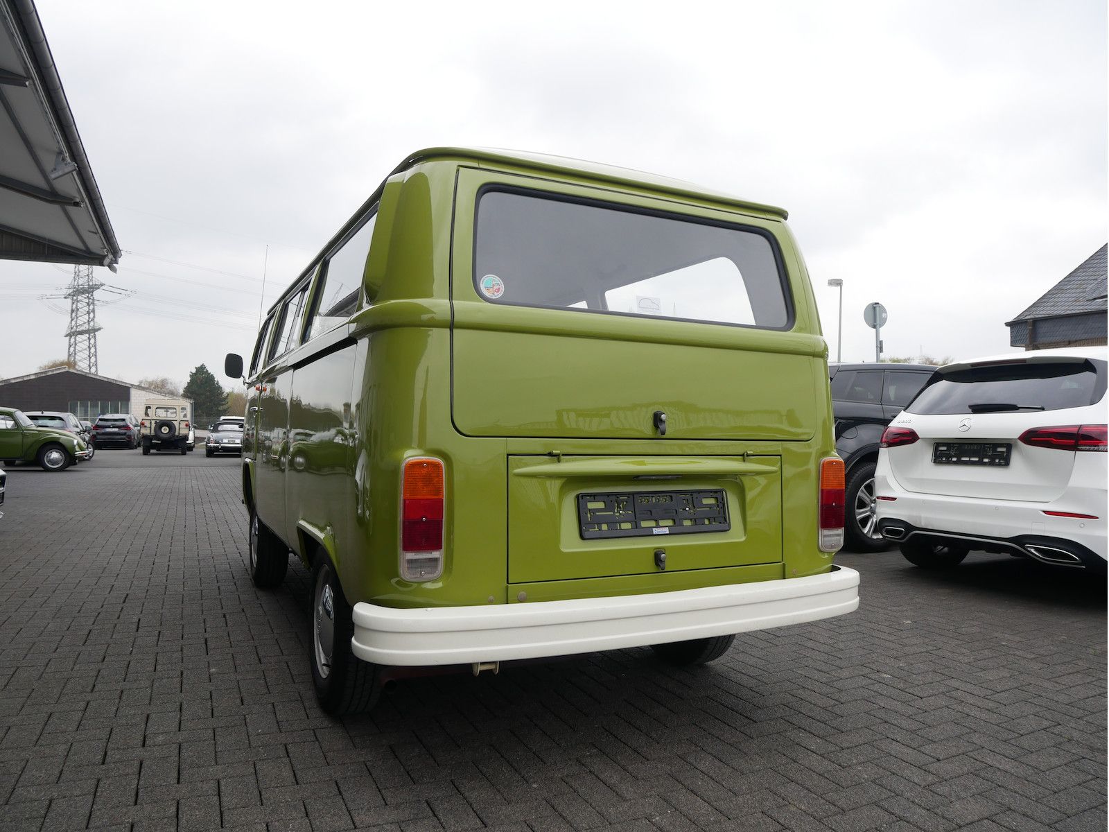 Volkswagen T2 T2 (alle) B Deluxe Fensterbus, VW Zertifikat