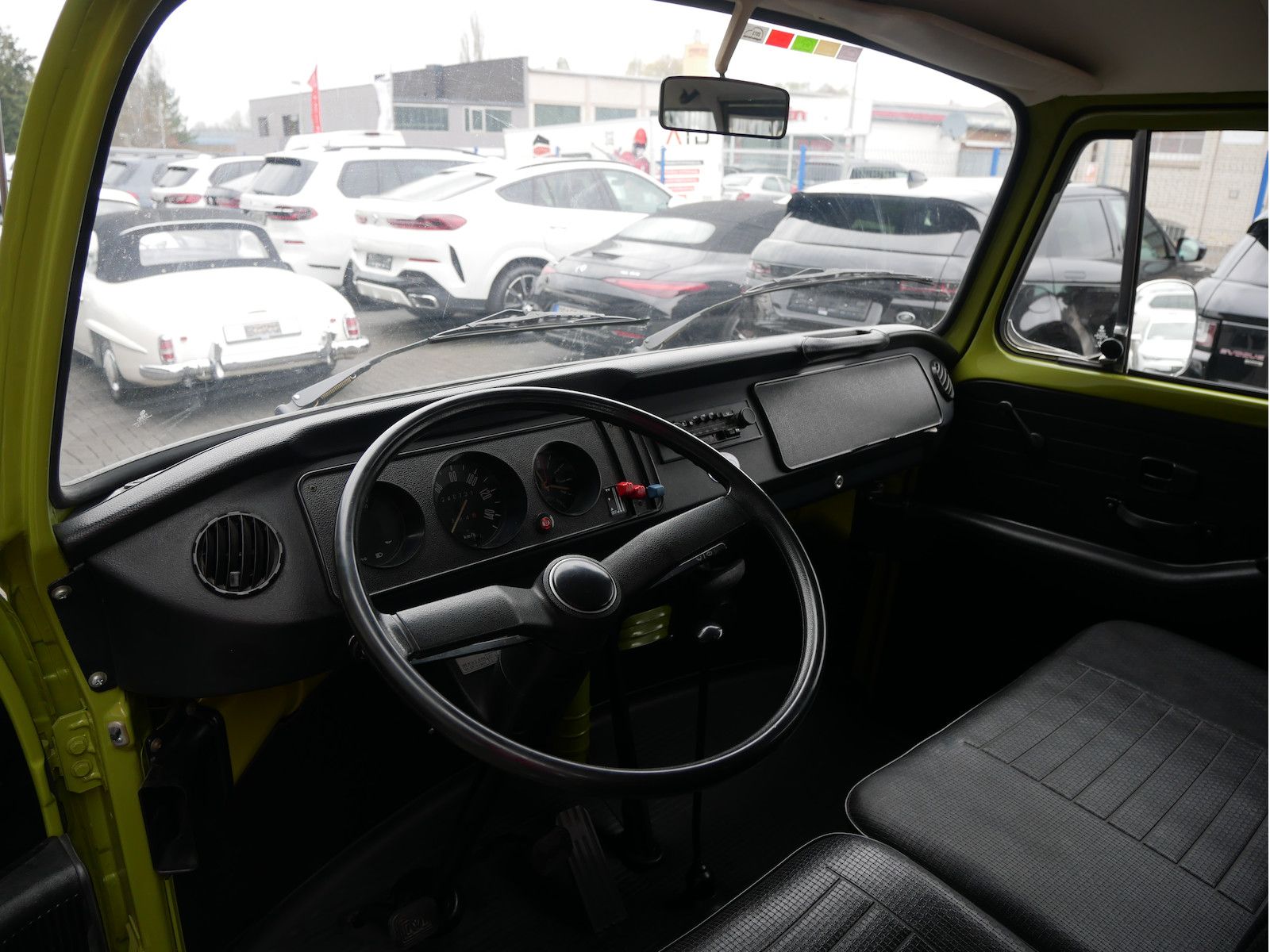 Volkswagen T2 T2 (alle) B Deluxe Fensterbus, VW Zertifikat