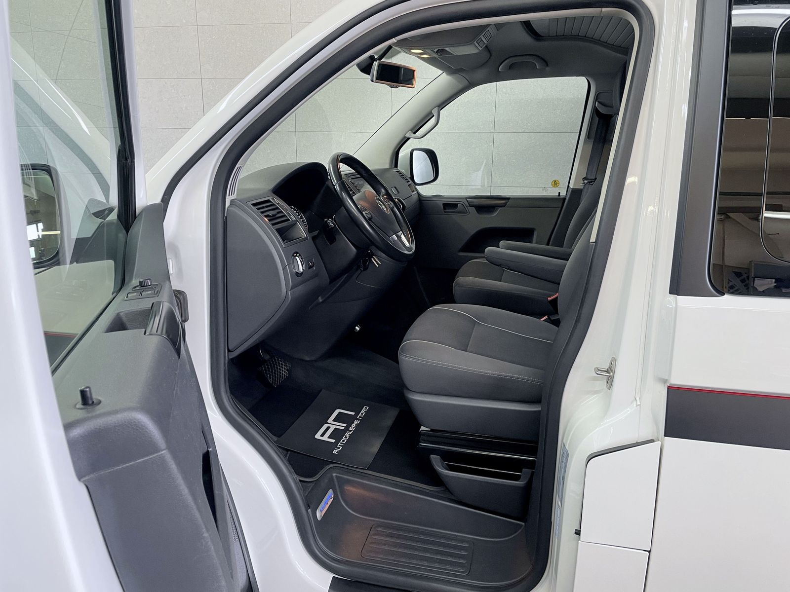 Volkswagen T5 California T5 California Bus California Beach Premium Aufst