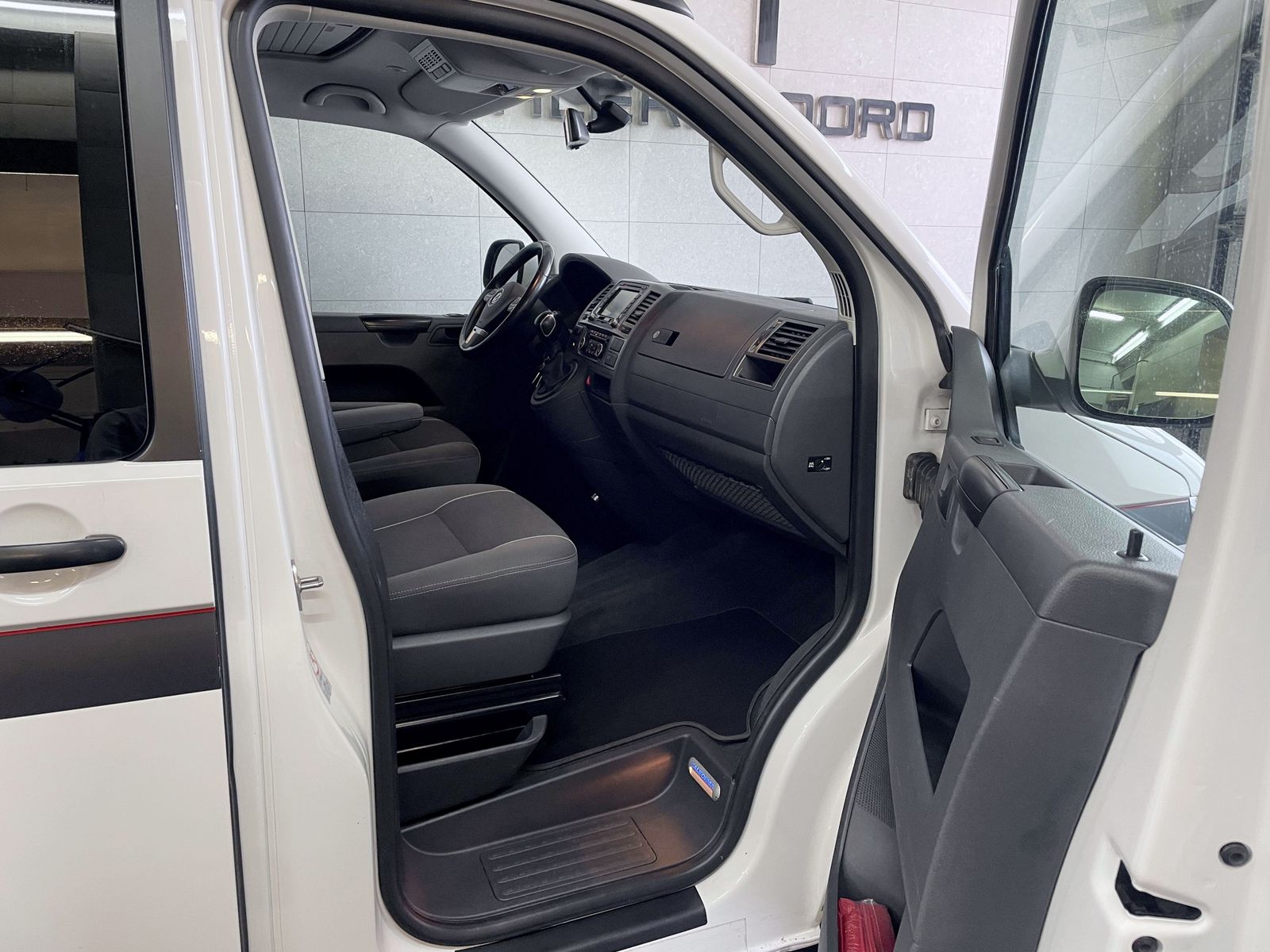 Volkswagen T5 California T5 California Bus California Beach Premium Aufst