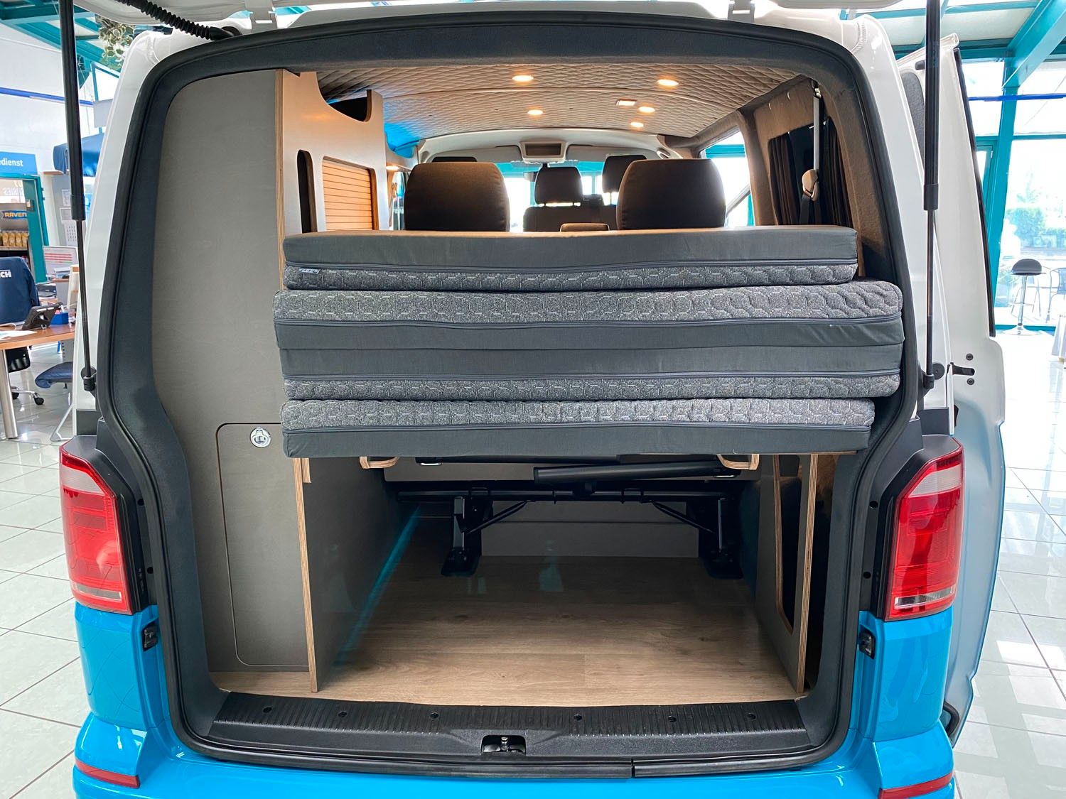 Volkswagen T6 2.0 TDI kurz| CAMPER UMBAU| NEU!!!
