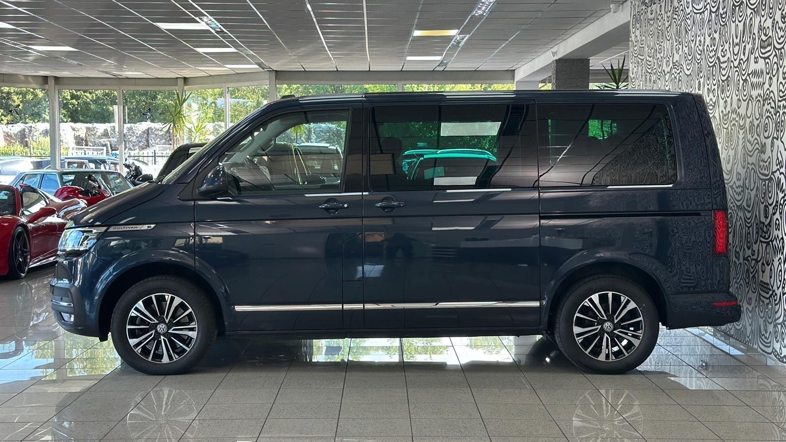 Volkswagen T6 Multivan T6 Multivan GENERATION SIX*DISOVER PRO*ACC*7SITZ
