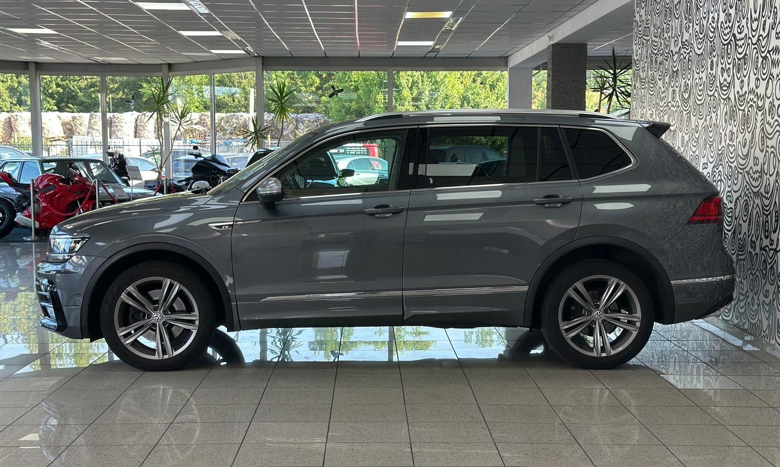 Volkswagen Tiguan Allspace Tiguan Allspace 4-MOTION*HIGHLINE*R-LINE*DSG*ACC