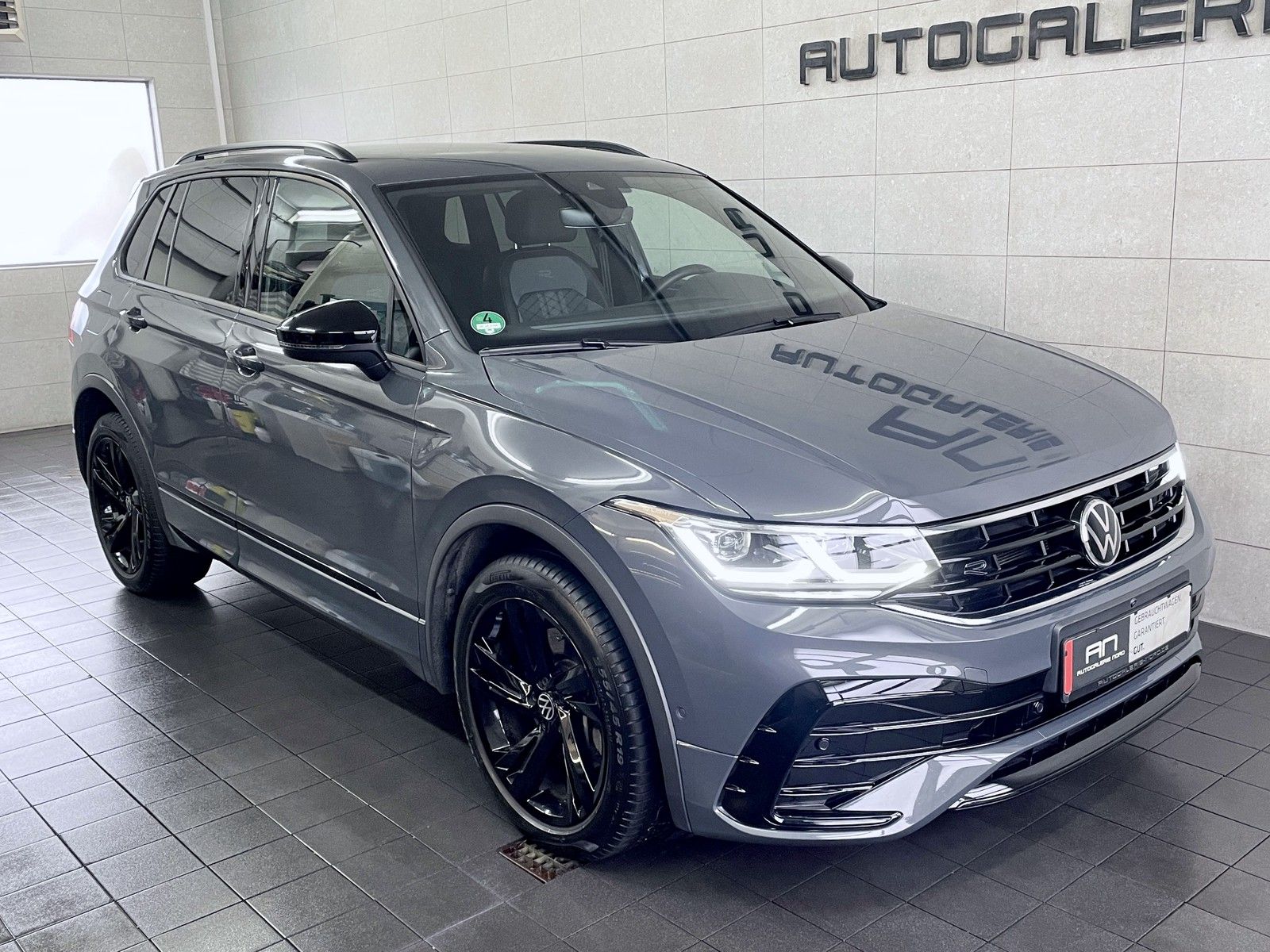 Volkswagen Tiguan Tiguan R-Line eHybrid Black Style+Business Premi