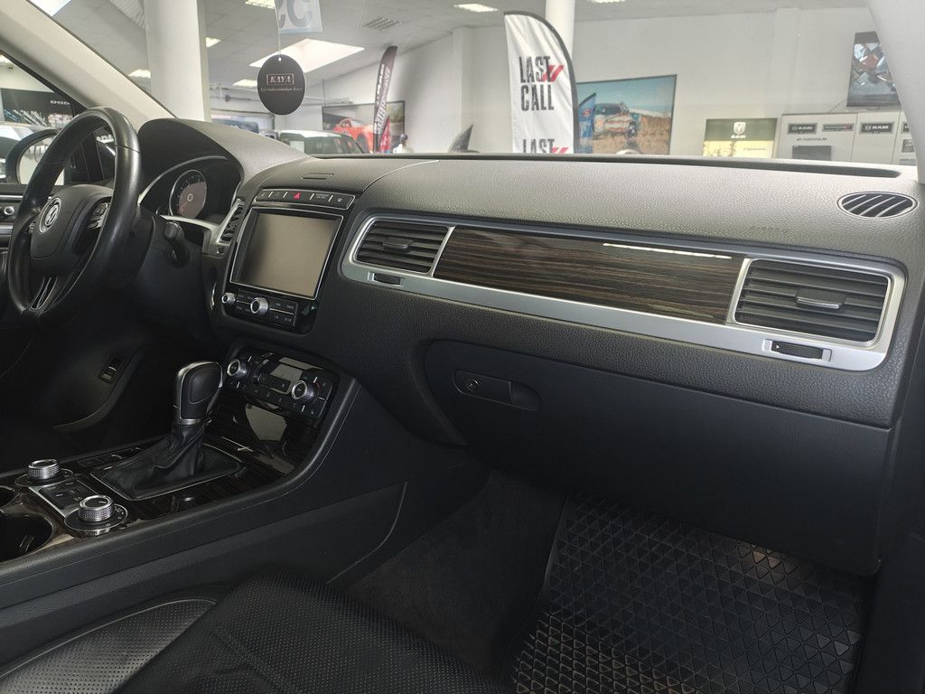 Volkswagen Touareg Touareg 3.0 V6 TDI Luft 360° AHK Nappa 20&quot;