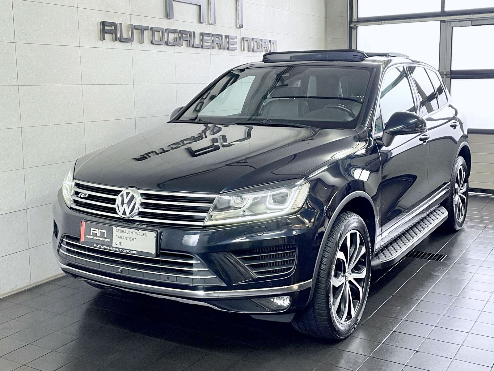 Volkswagen Touareg Touareg V6 TDI Terrain Tech 4Motion R Line