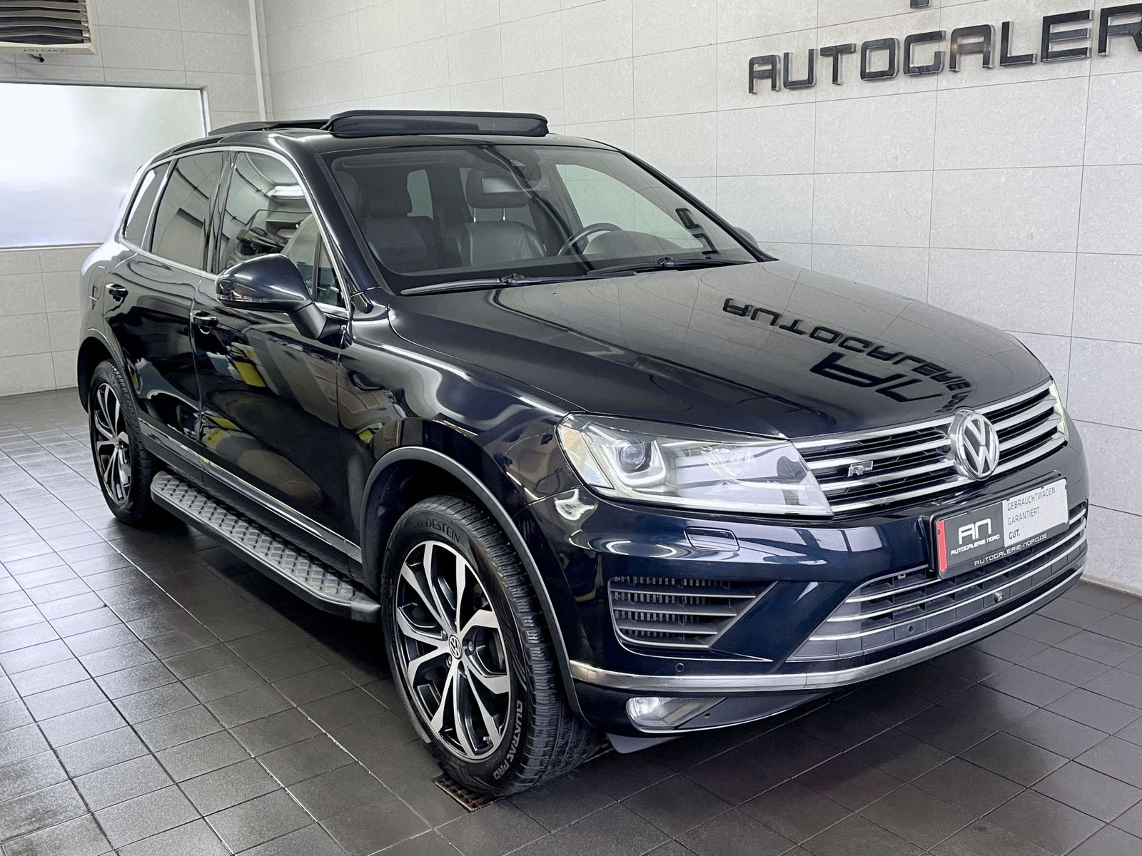 Volkswagen Touareg Touareg V6 TDI Terrain Tech 4Motion R Line