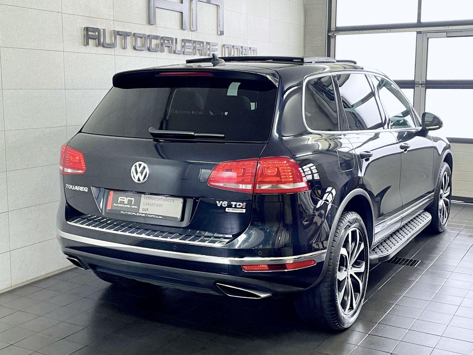 Volkswagen Touareg Touareg V6 TDI Terrain Tech 4Motion R Line