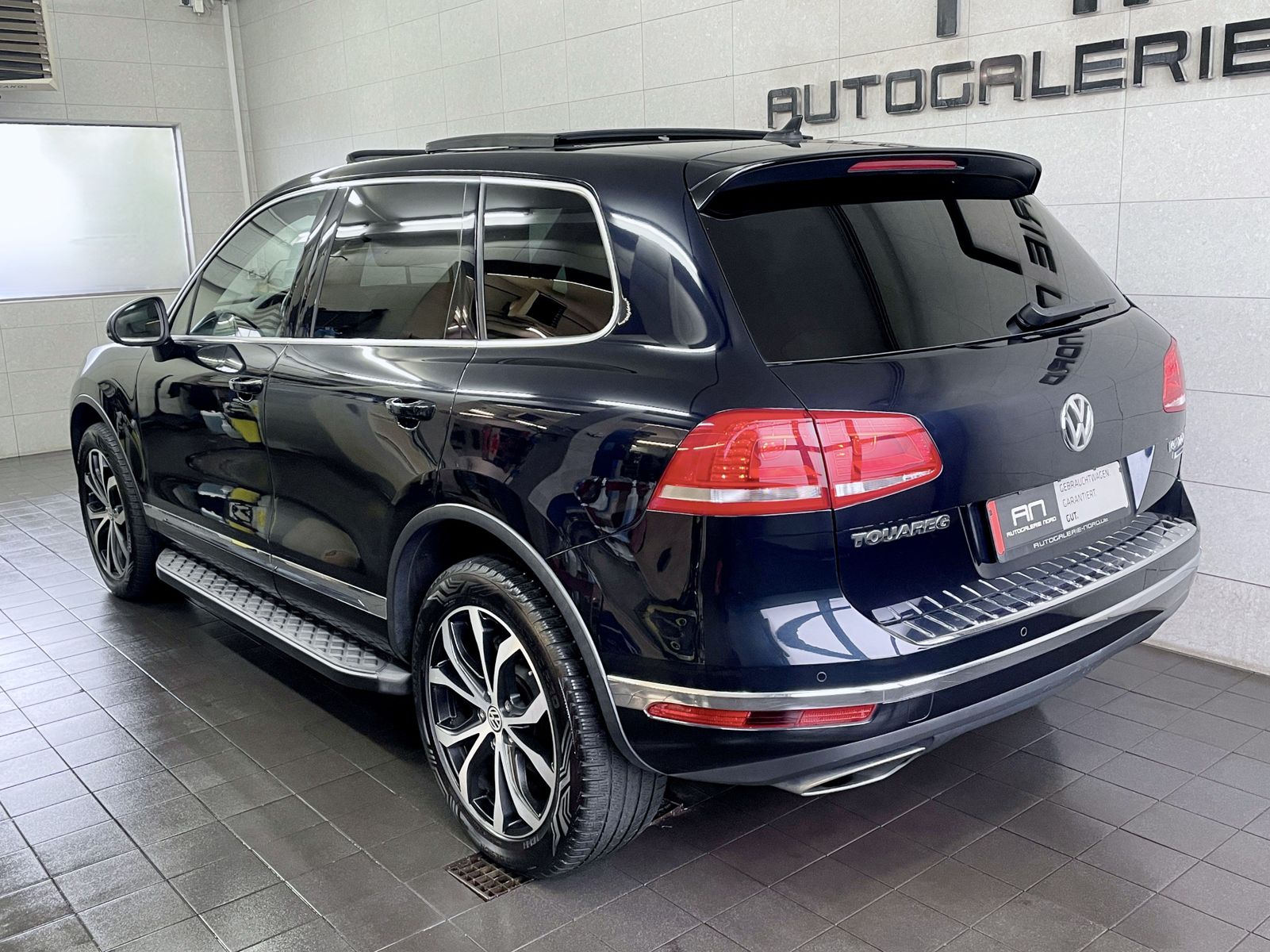 Volkswagen Touareg Touareg V6 TDI Terrain Tech 4Motion R Line