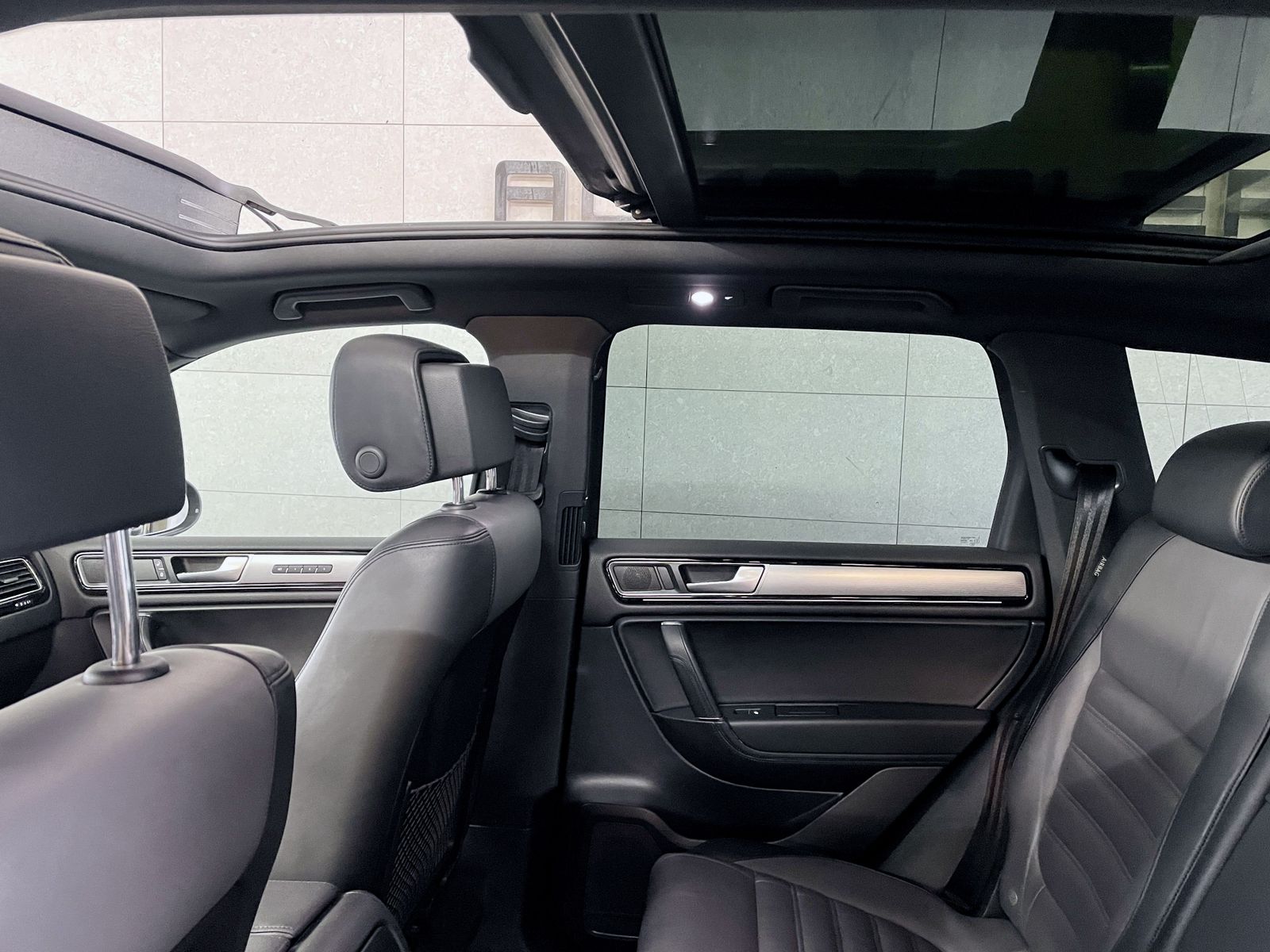 Volkswagen Touareg Touareg V6 TDI Terrain Tech 4Motion R Line