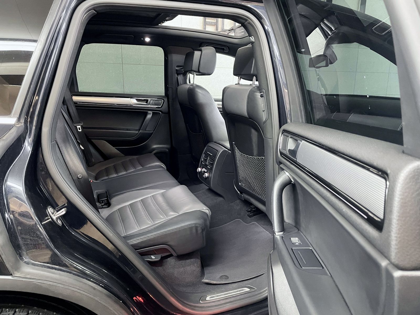 Volkswagen Touareg Touareg V6 TDI Terrain Tech 4Motion R Line