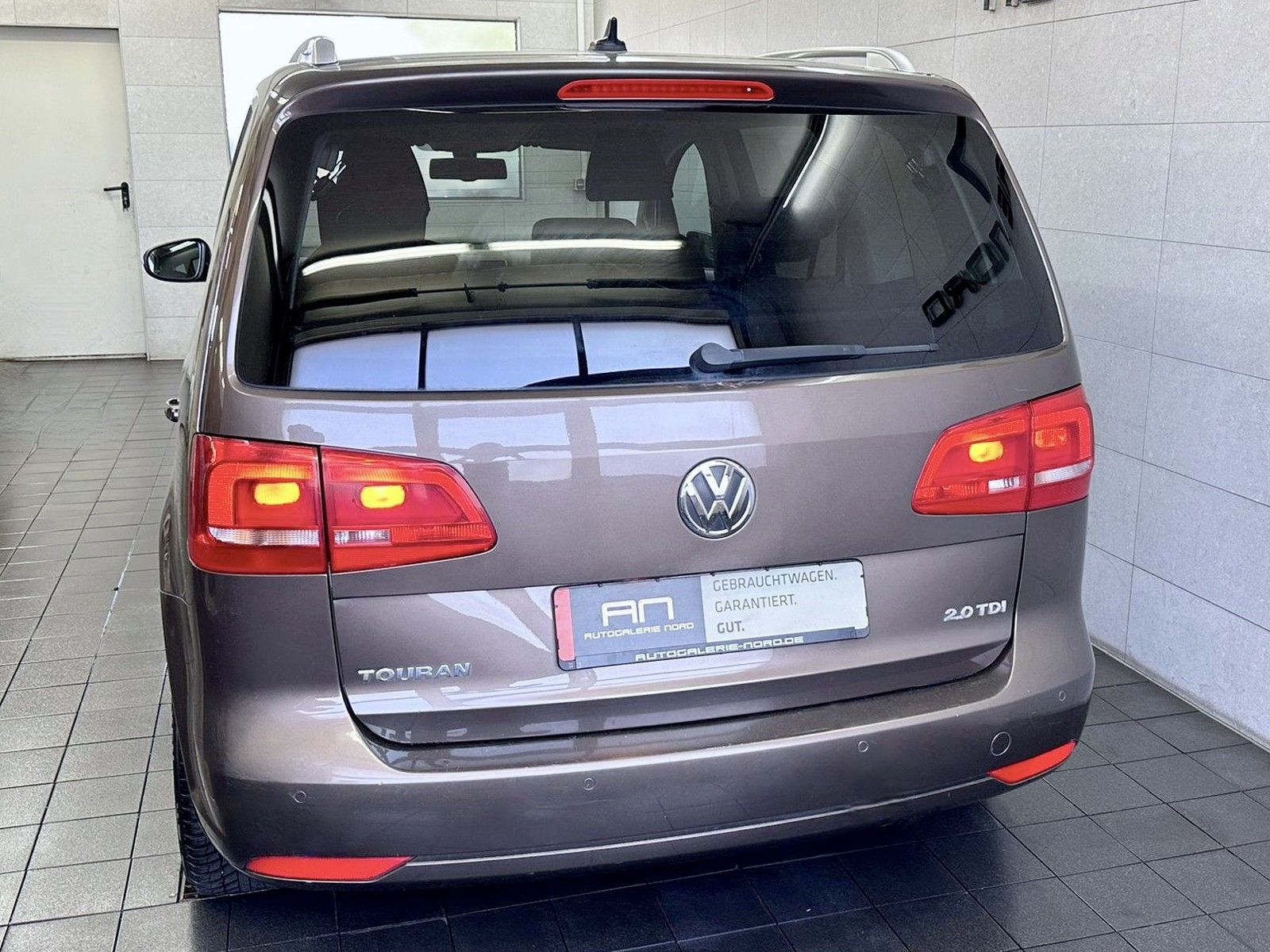 Volkswagen Touran Touran Highline Alcantara+Navi+Xenon+7 Sitze