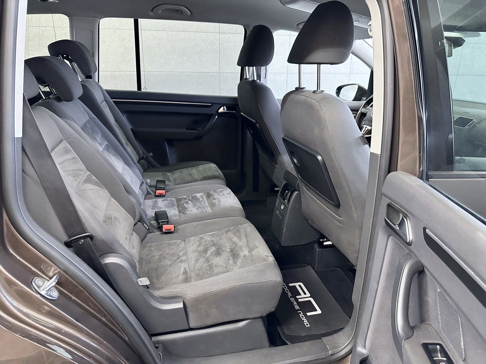 Volkswagen Touran Touran Highline Alcantara+Navi+Xenon+7 Sitze
