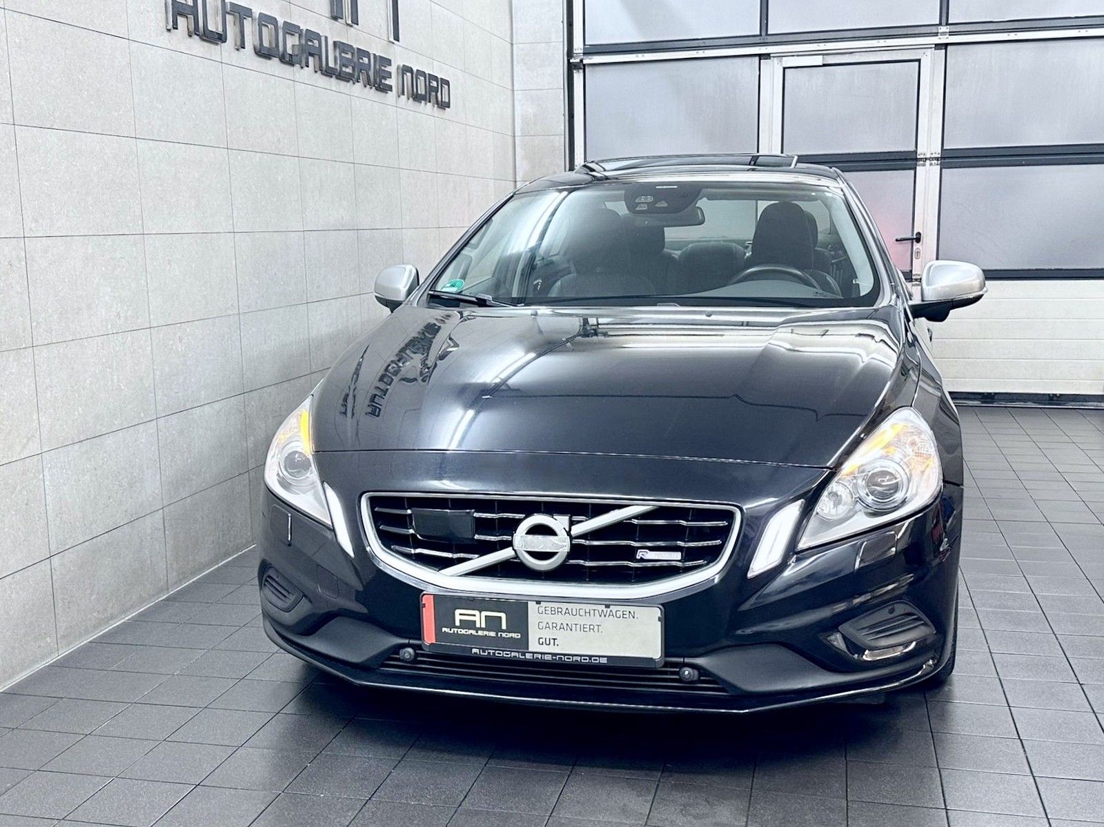 Volvo S60 S60 R-Design Xenon+Navi+Leder+ACC+SHD+Kamera