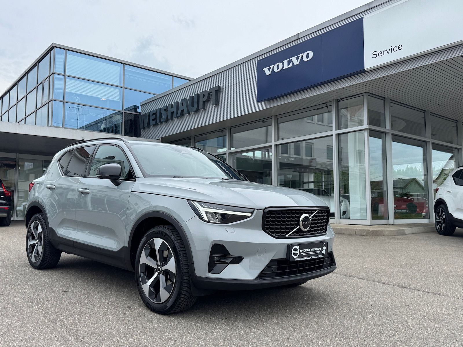 Volvo XC40 XC40 B4*Plus Dark*NP54850*ACC*AHK*BLIS*Keyless*
