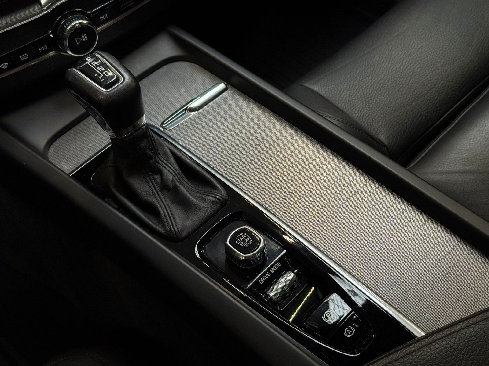 Volvo XC60 XC60 D5 AWD | INSCRIPTION | PANO | 360VIEW |