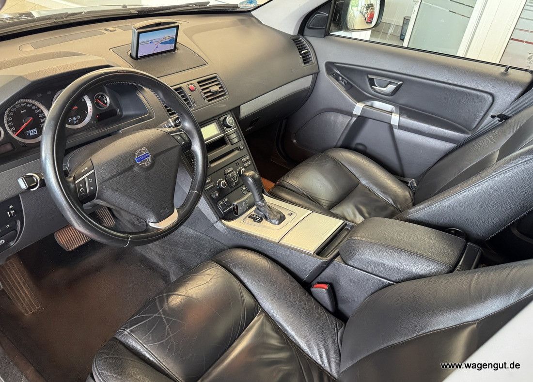 Volvo XC90 XC 90 XC90 D4 Momentum Geartronic*7. Sitzer*