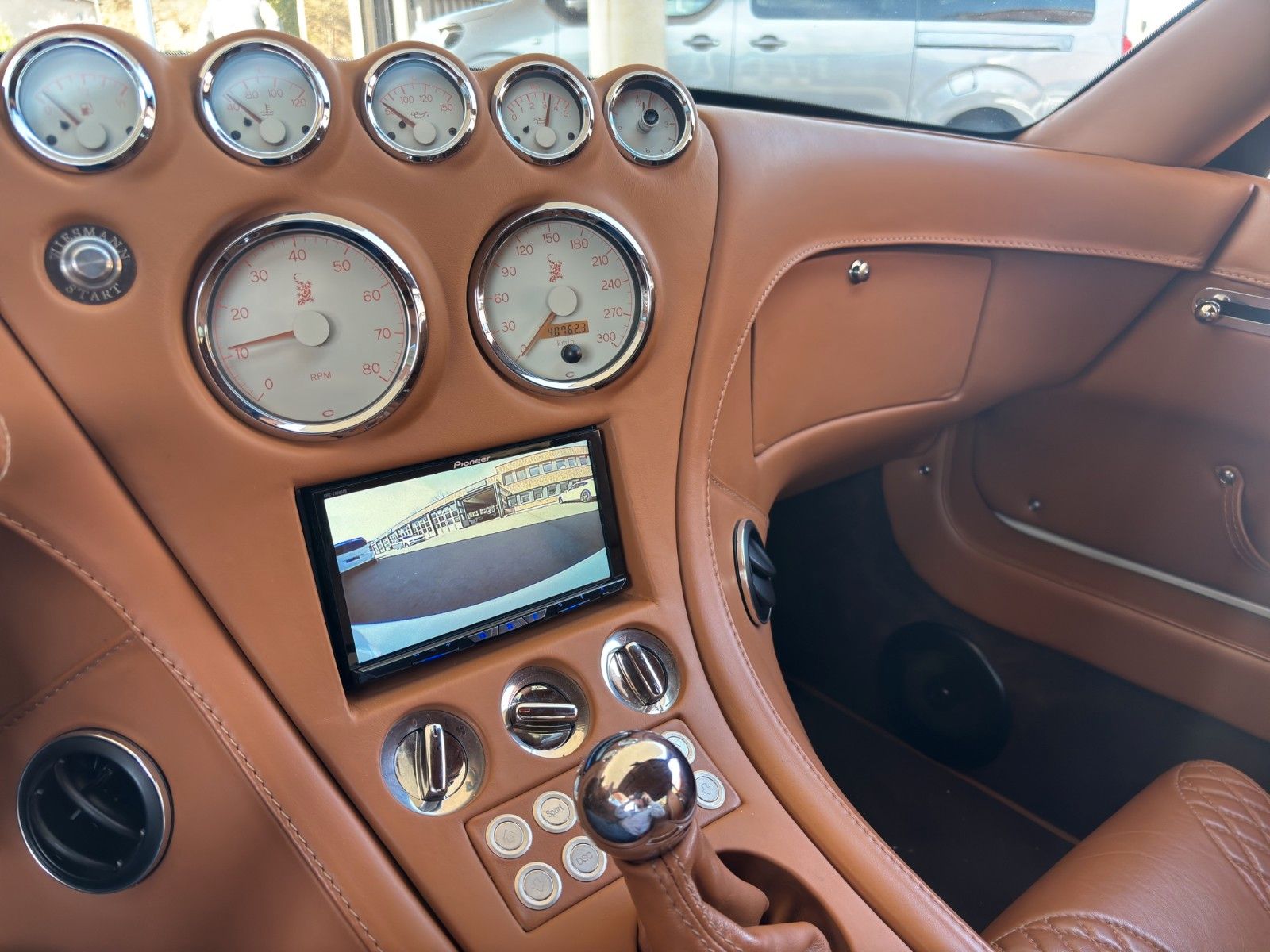 Wiesmann MF 4 MF 4 Coupe Balloon-weiß/Leder braun Kälteanlage