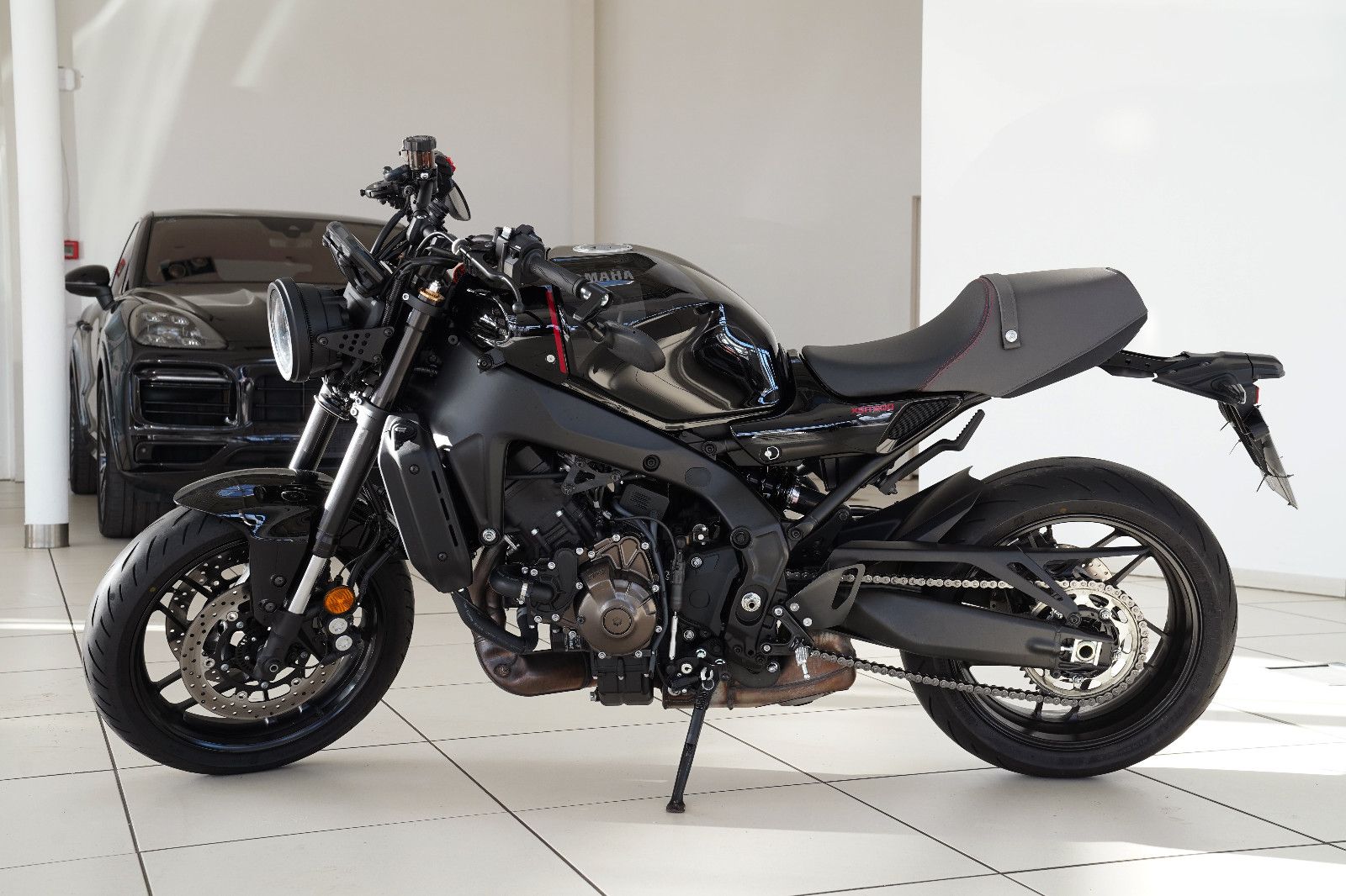Yamaha XSR 900 Black