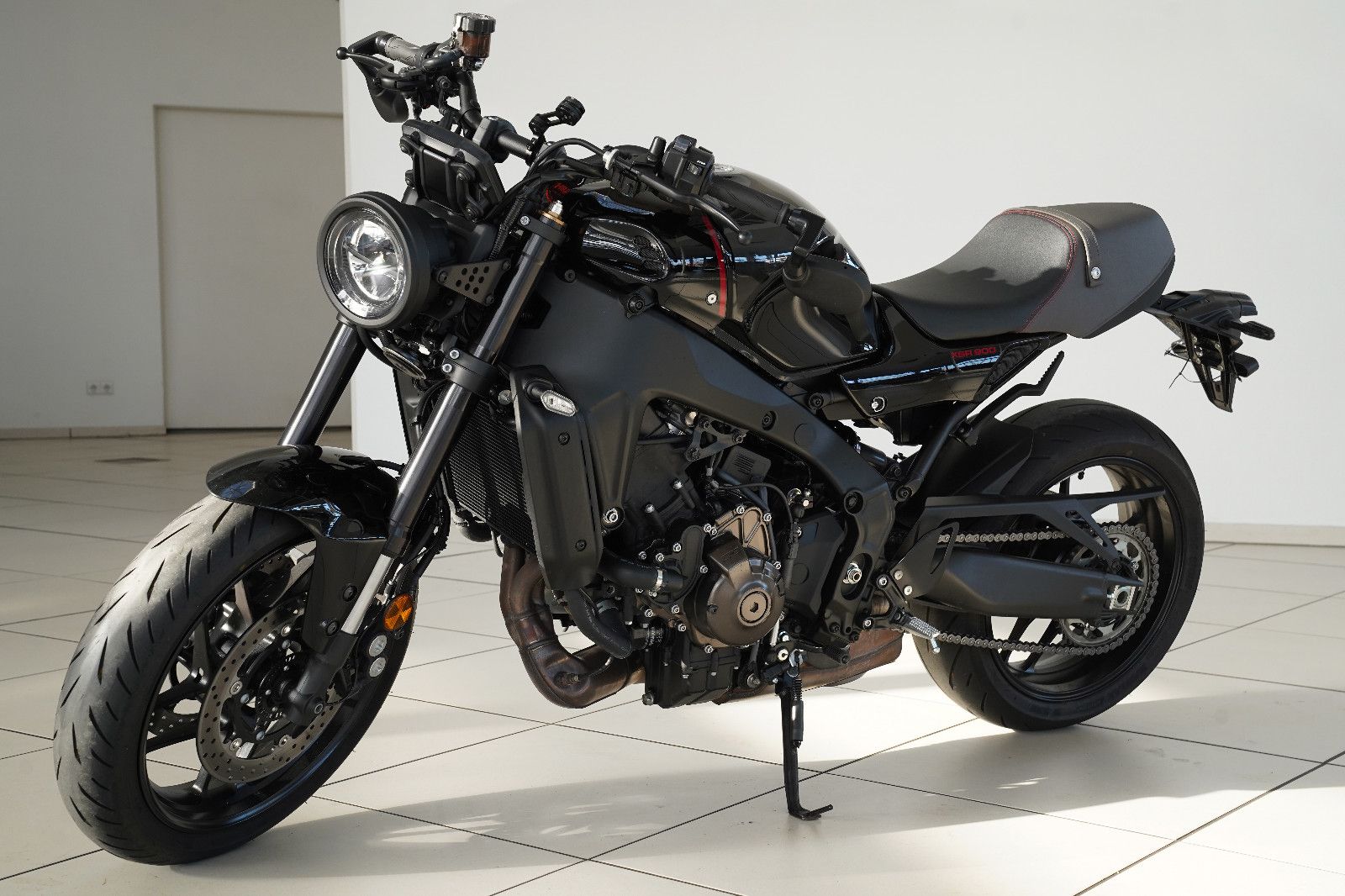 Yamaha XSR 900 Black